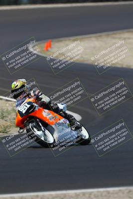 media/Jun-08-2025-TrackDaz (Sun) [[dc1ba13c79]]/A Group/11am (Turn 3)/